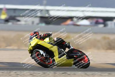 media/Apr-18-2025-CVMA Friday Practice (Fri) [[88baa45499]]/Racer 3/Session 5 (Turn 14 Tip In)/